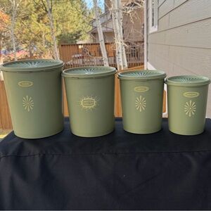 Vintage Servalier Tupperware Canisters Avocado Green Atomic Burst Set/ 4 Nesting